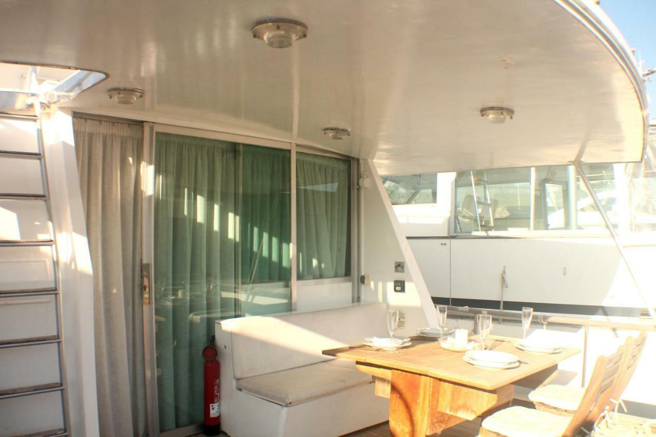 Hotel Your Own Private Yacht San Adrián de Besós Zewnętrze zdjęcie