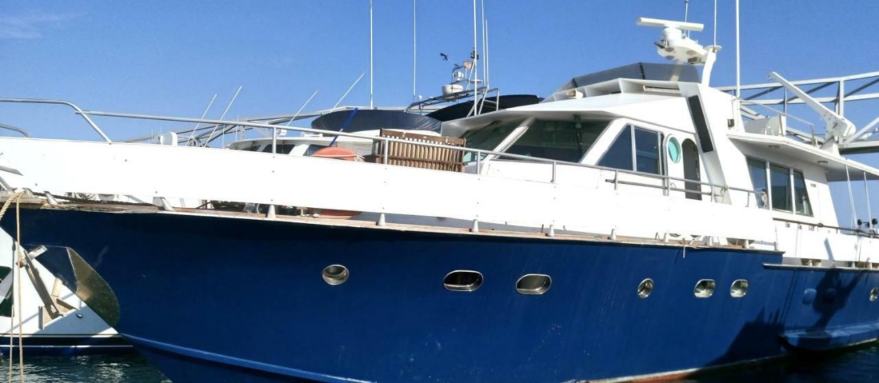 Hotel Your Own Private Yacht San Adrián de Besós Zewnętrze zdjęcie