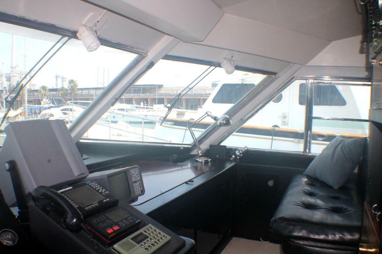 Hotel Your Own Private Yacht San Adrián de Besós Zewnętrze zdjęcie