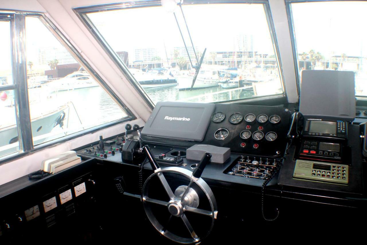 Hotel Your Own Private Yacht San Adrián de Besós Zewnętrze zdjęcie